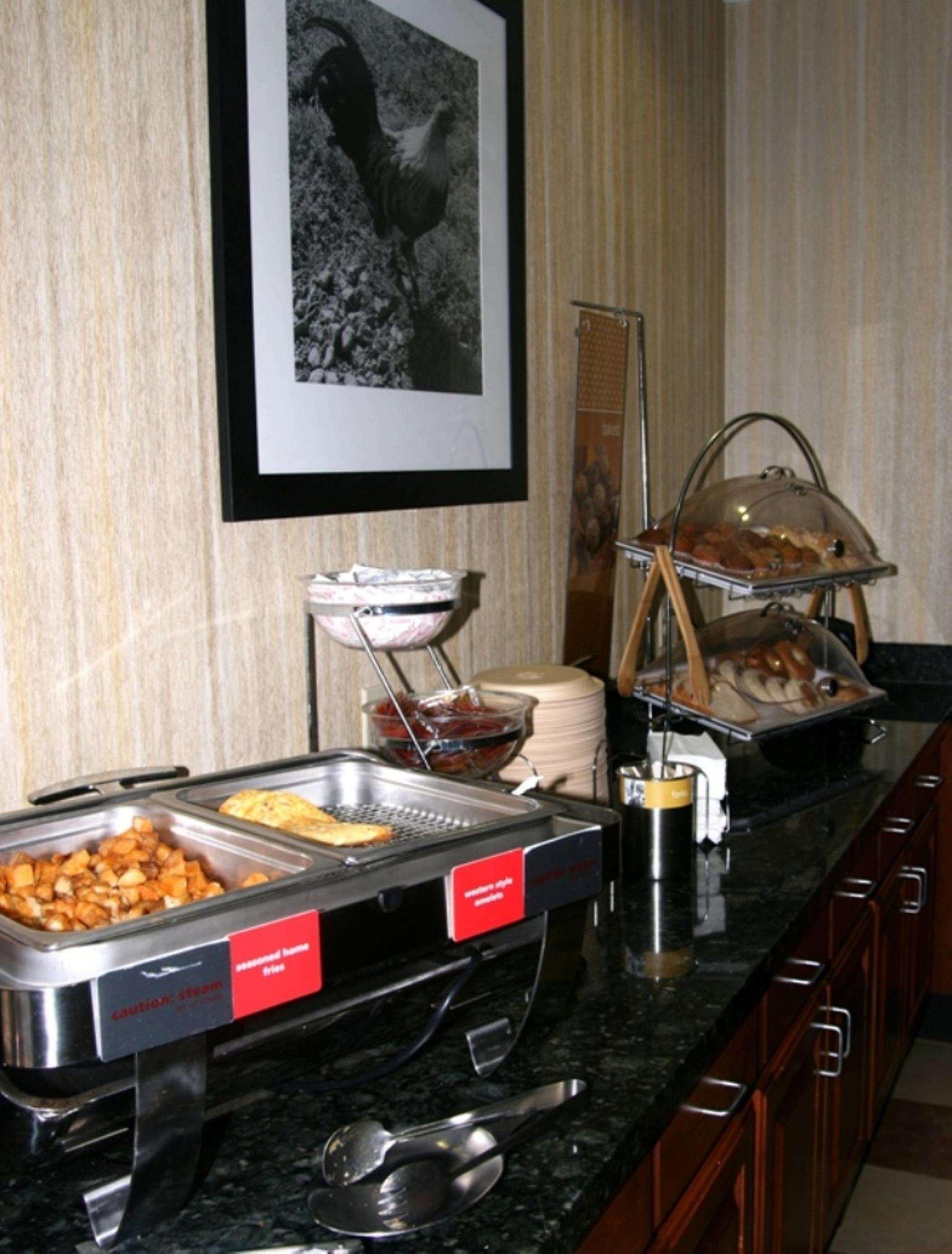 Hampton Inn & Suites Exmore - Eastern Shore Ресторан фото