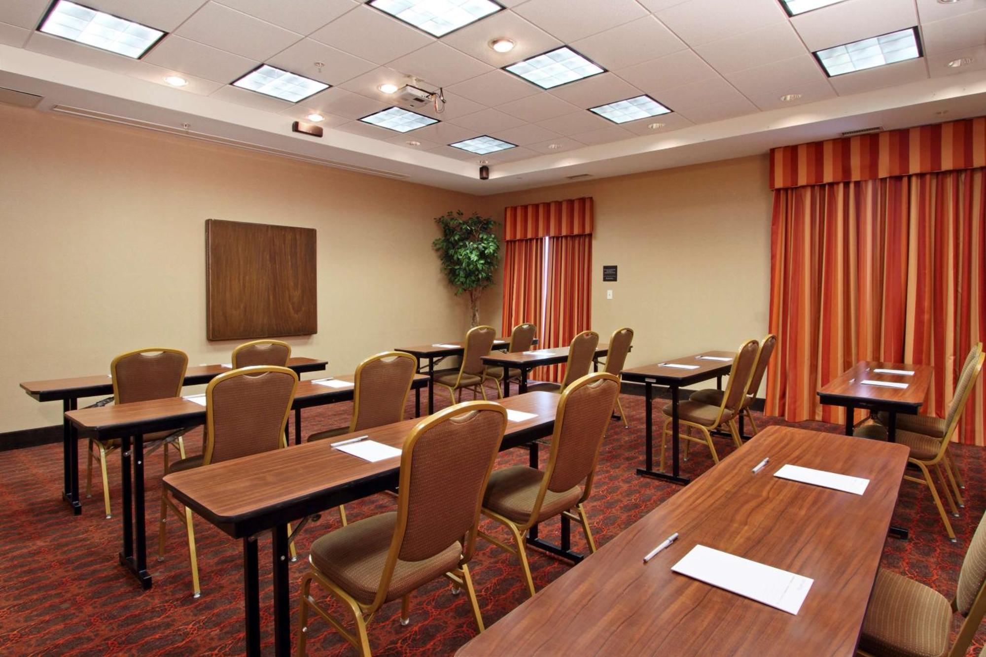 Hampton Inn & Suites Exmore - Eastern Shore Экстерьер фото